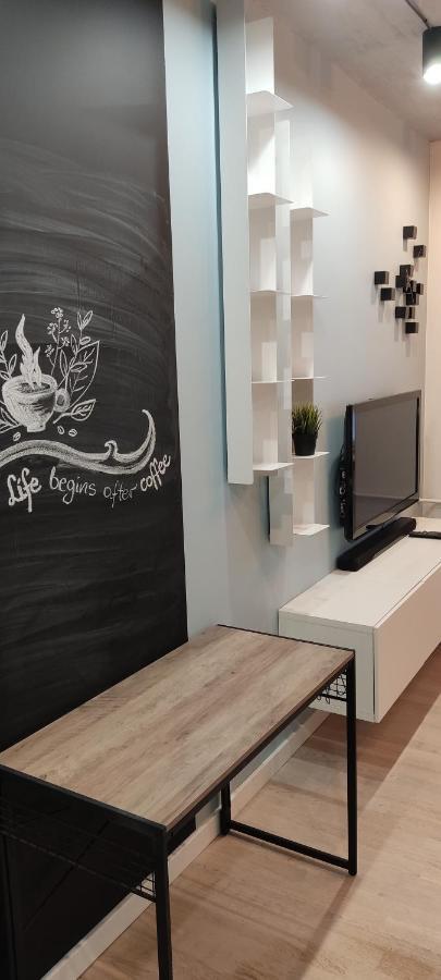 Be My Guest- Fontany Luxury Apartment Metro Wi-Fi Free Parking Zone Warszawa Eksteriør billede