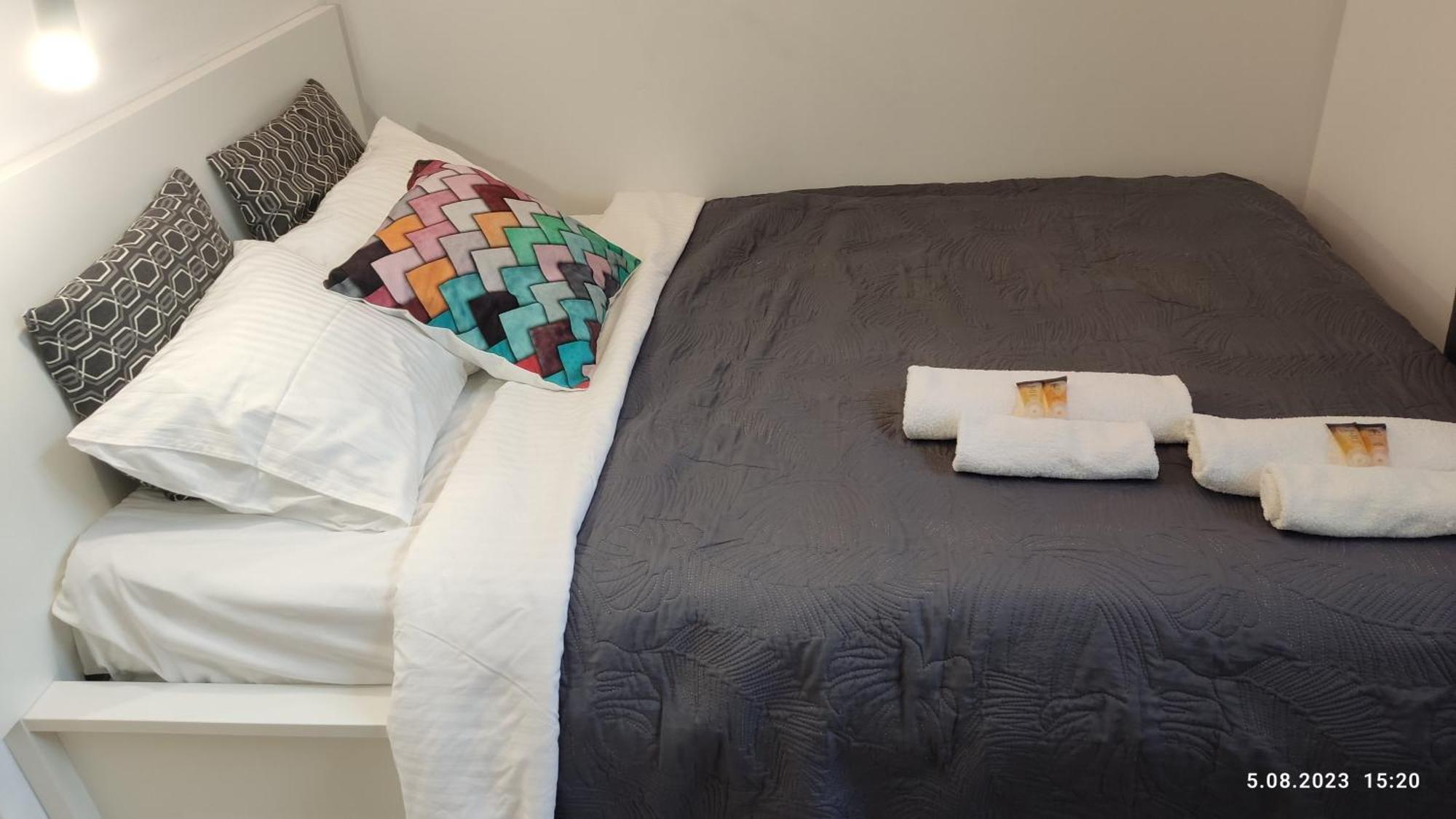 Be My Guest- Fontany Luxury Apartment Metro Wi-Fi Free Parking Zone Warszawa Eksteriør billede